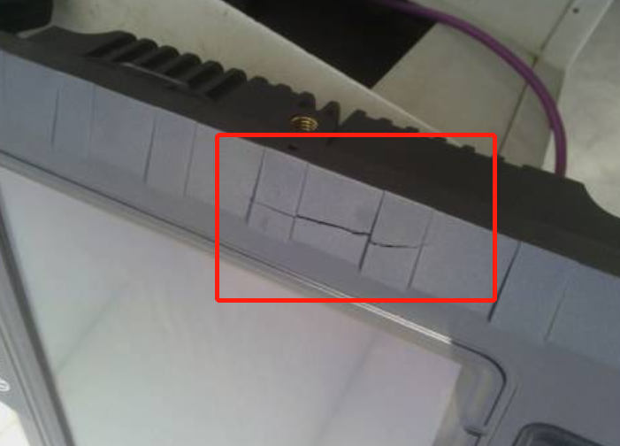 注塑制品開(kāi)裂大多是由哪些原因造成的?_江蘇無(wú)錫嘉弘塑料告訴您